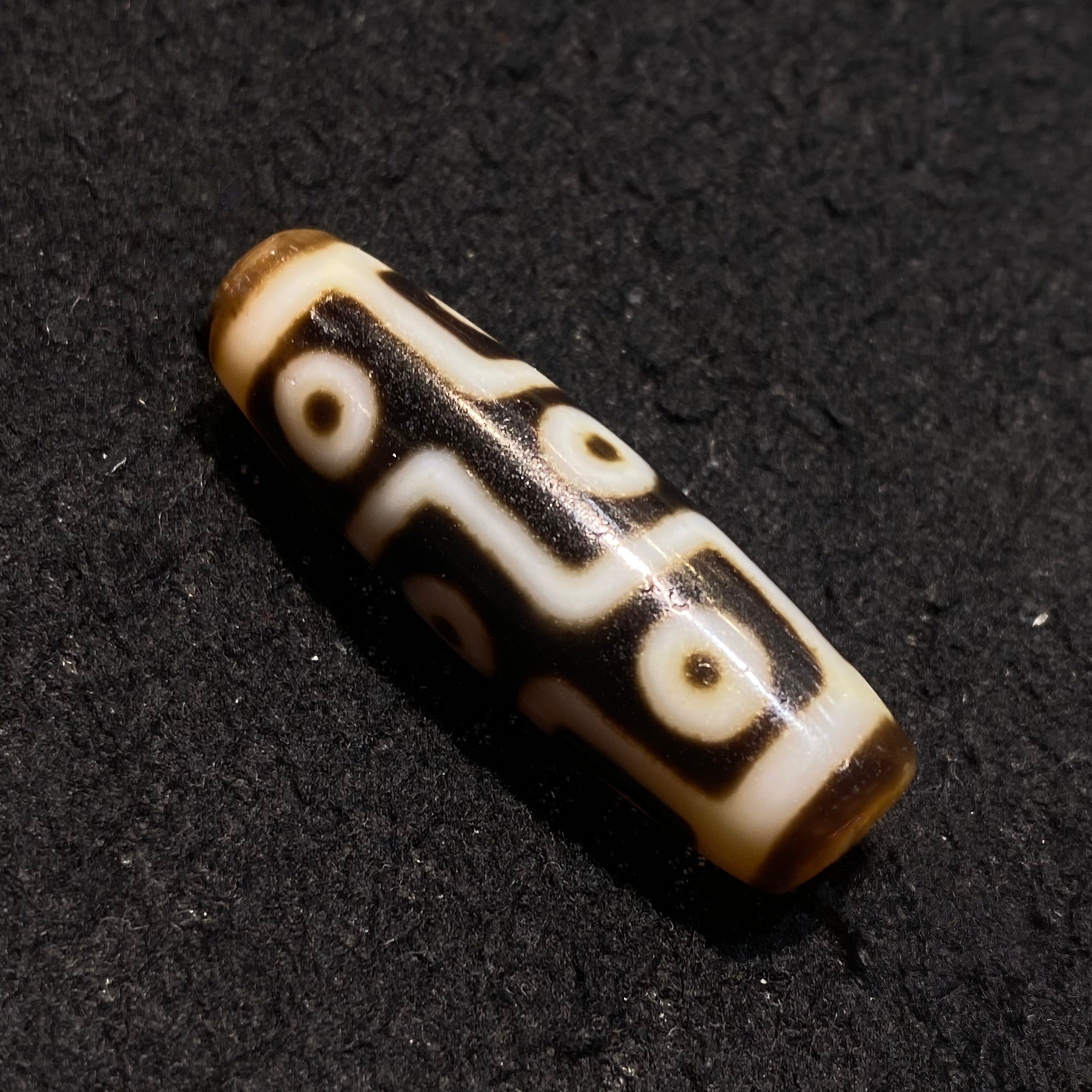 Vintage Nine-Eye Dzi Bead