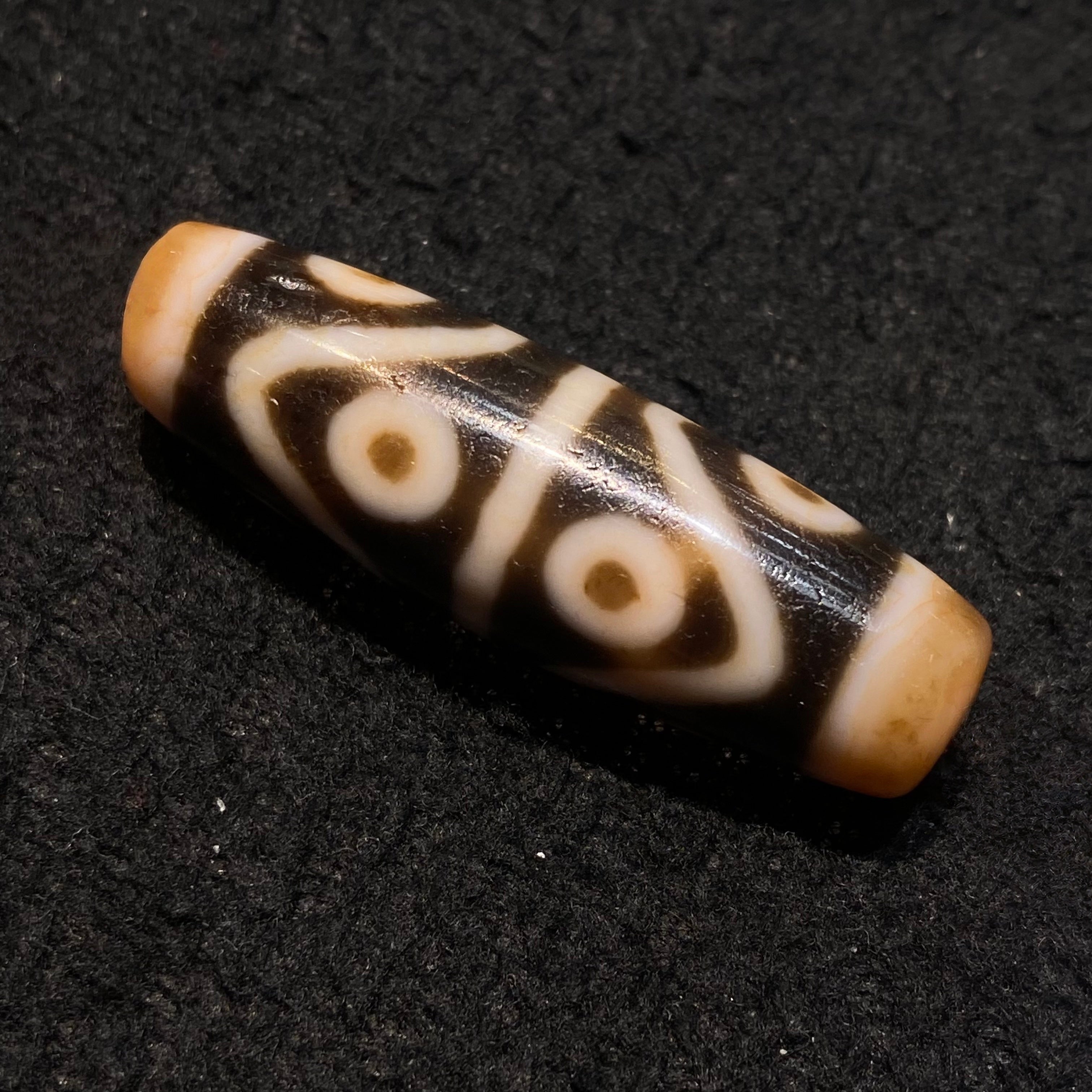 Vintage Six-Eye Dzi Bead